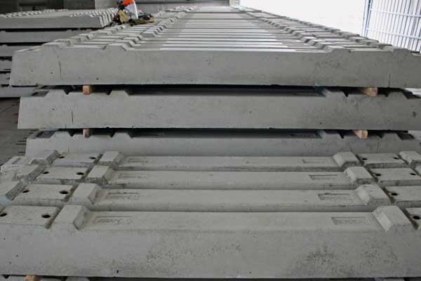 concrete sleepers