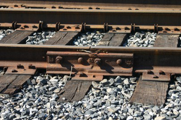 supported rail joint